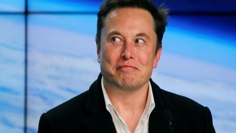 Gói thưởng khủng cho Elon Musk là thảm họa với cổ đông Tesla